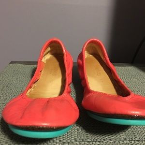 Poppy Tieks